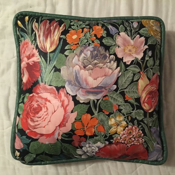 Decorative Pillow Home Decor  Accent Custom made Floral Multi Color - Picture 1 of 5